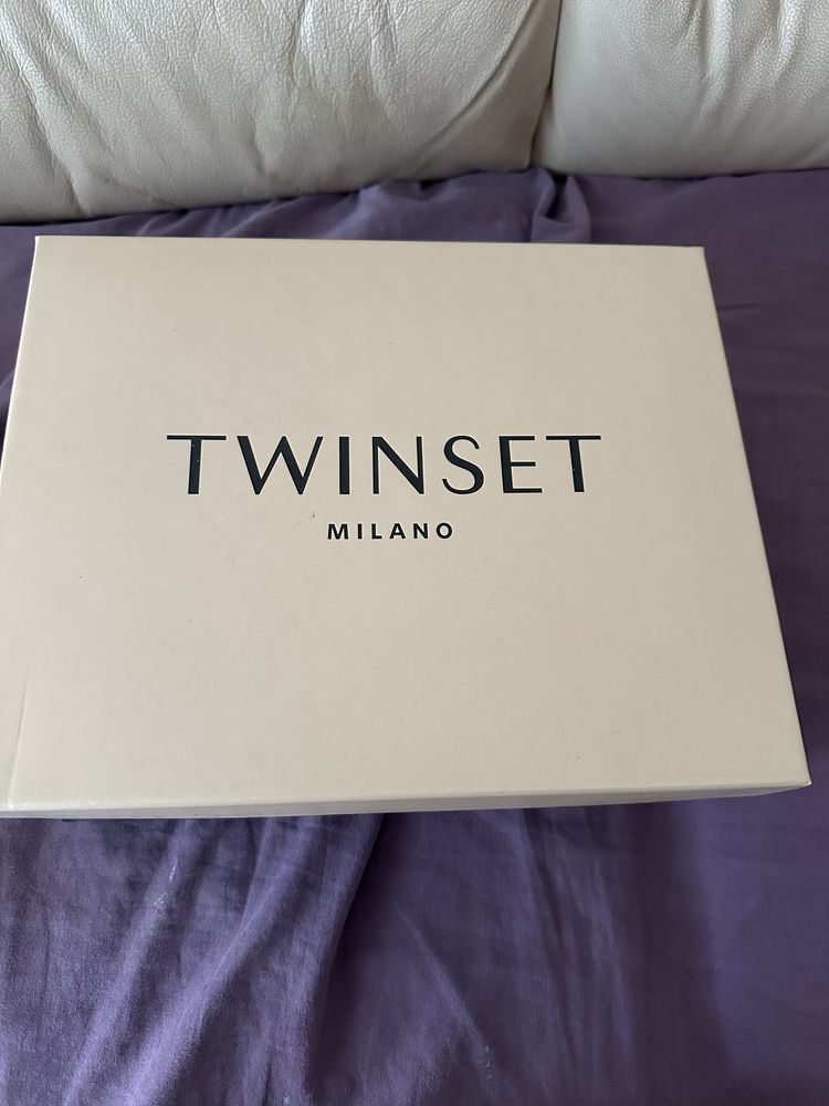 Маратонки Twinset,черни кожа и букле