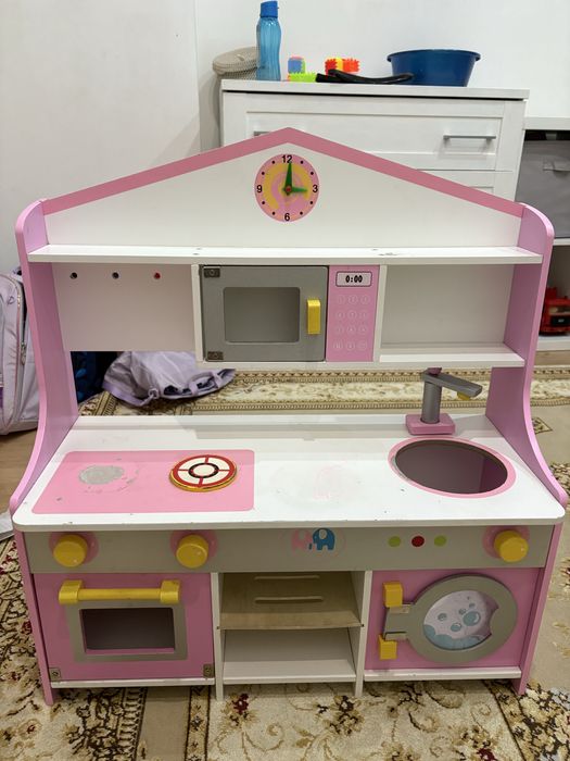 Продам детскую кухню