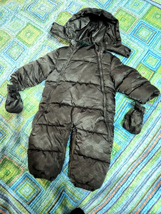 Комбинезон на ребенка 1 -1.5 года