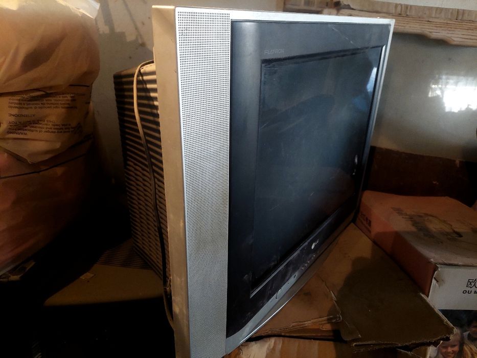 Телевизор LG в рабочий