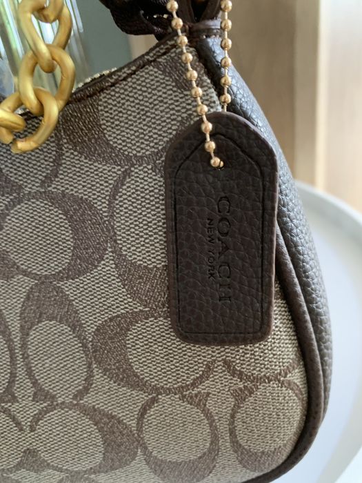 Малка манта Coach