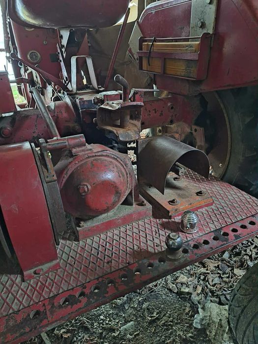 Tractor McCormick D215