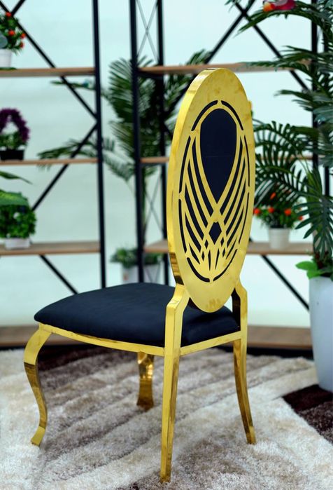 Nerjaveyka stul to‘yxona va restoranlar uchun