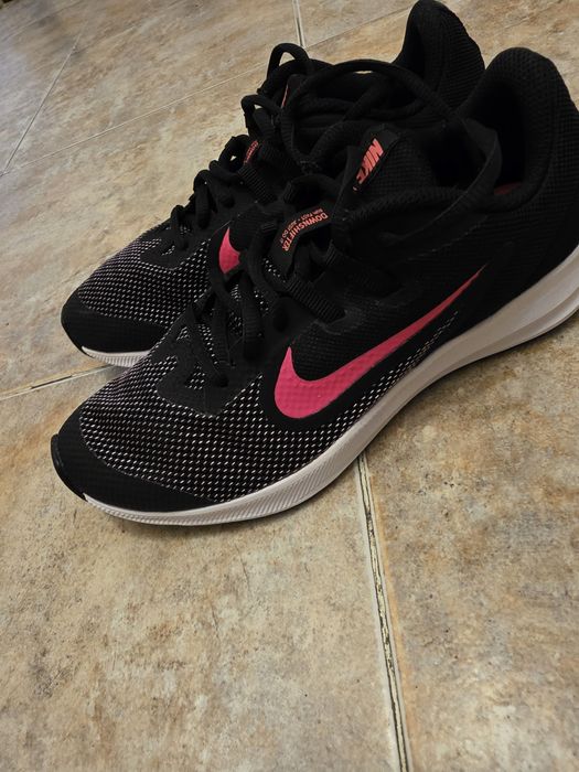 Nike Downshifter маратонки размер 35,5