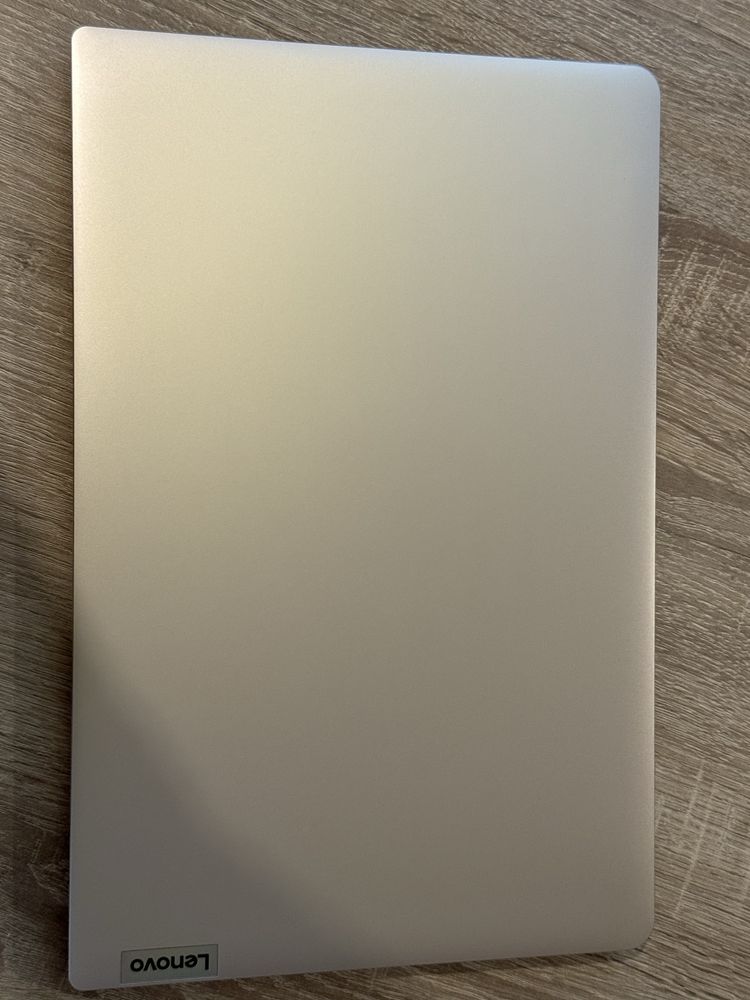 Lenovo IdeaPad 1