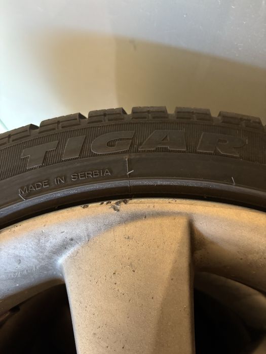 Vand roti hiundai mazda