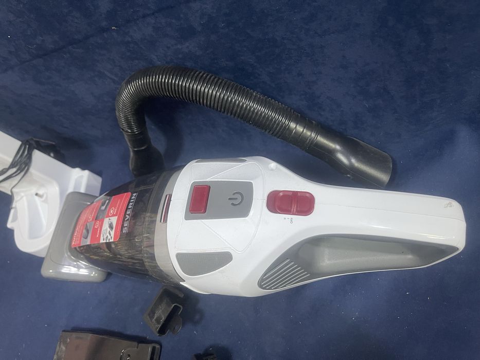 Ръчна прахосмукачка Severin