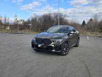 Vând bmw x6 2023