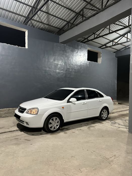 Lasetti 1.8 avtomat karobka