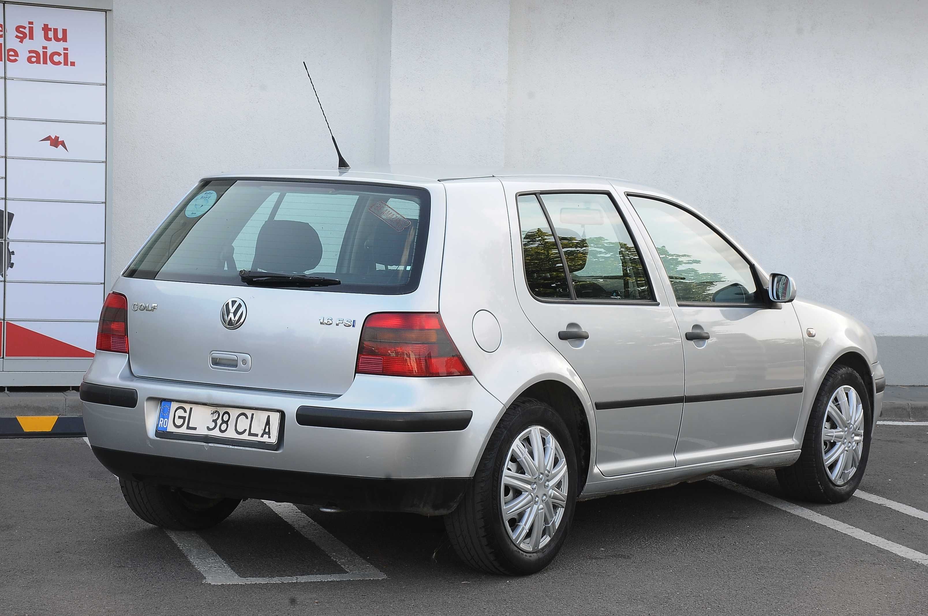 VW Golf 4 2003 1.6i 110 CP E4 climatronic, proprietar ofer fiscal