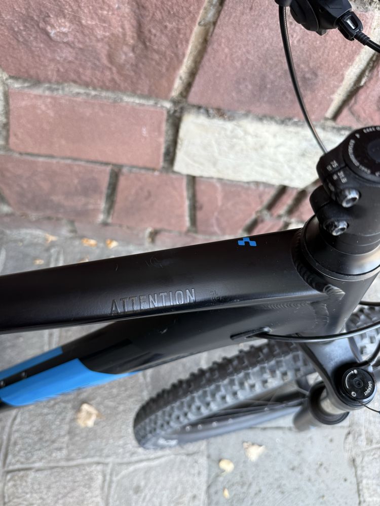 Cube Attention SL HPA 29 (2016)