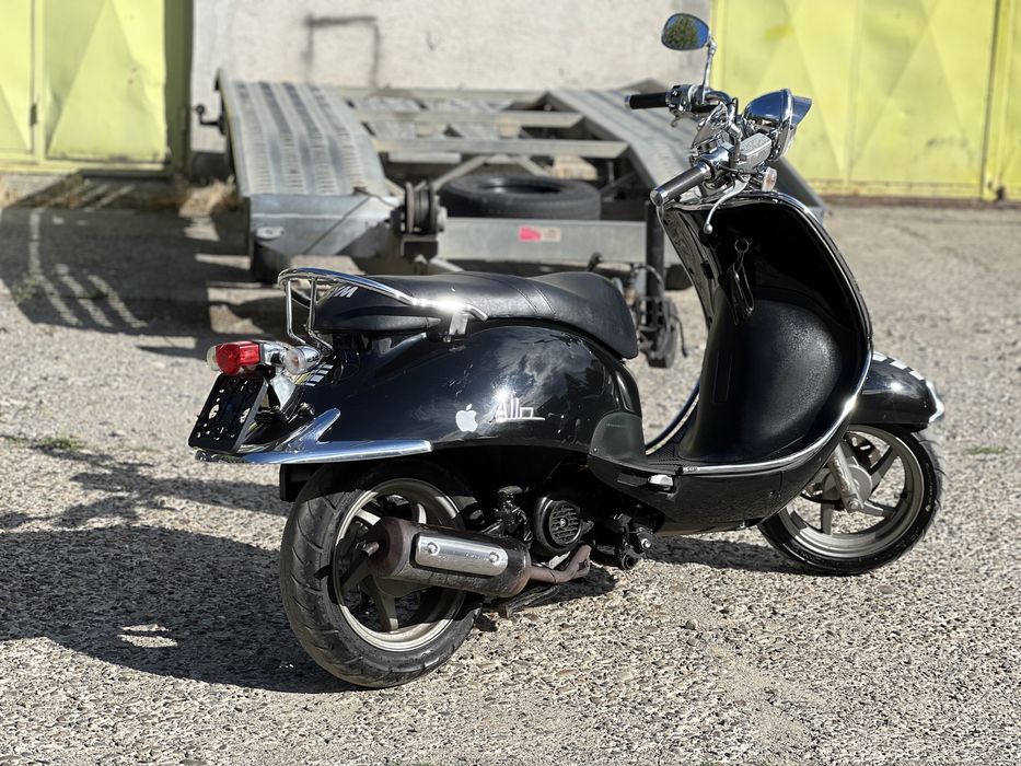 Scuter Grand Retro Sym Allo