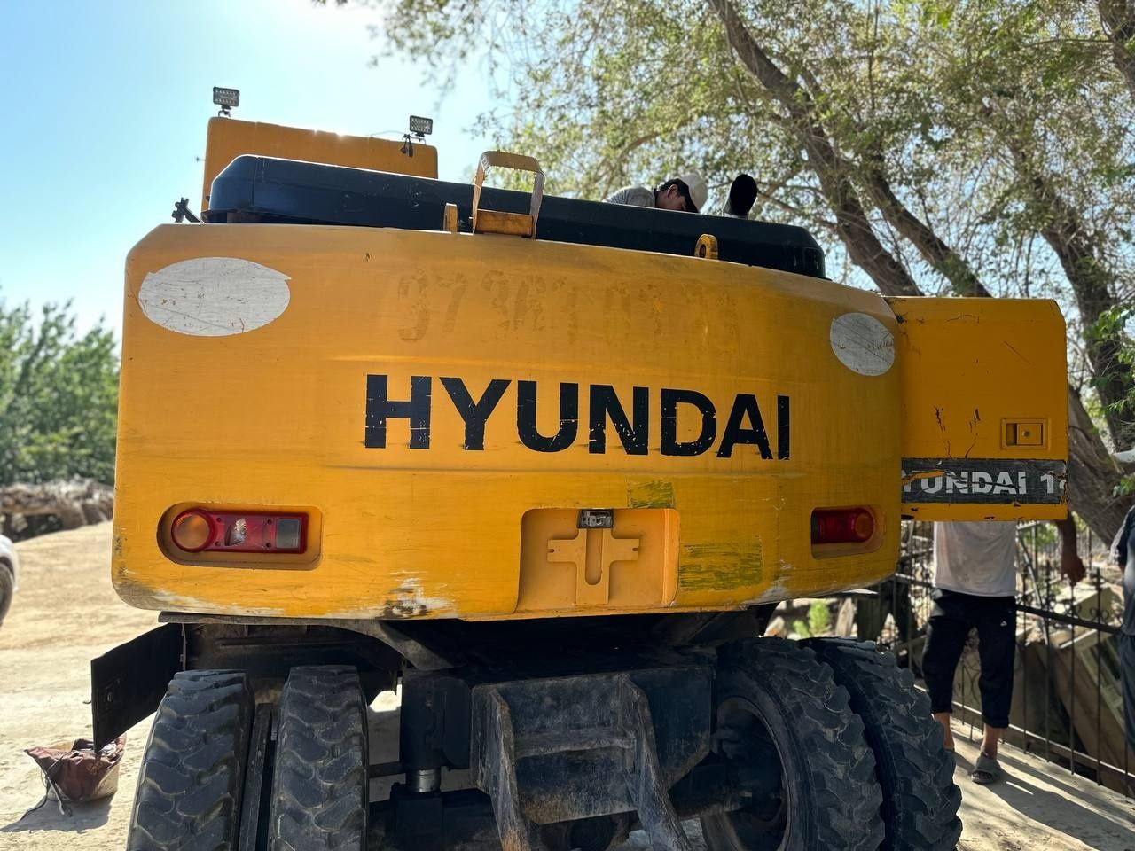 Hunday 1400  xamma joyi soz xolatda 1-kishi xaydagan