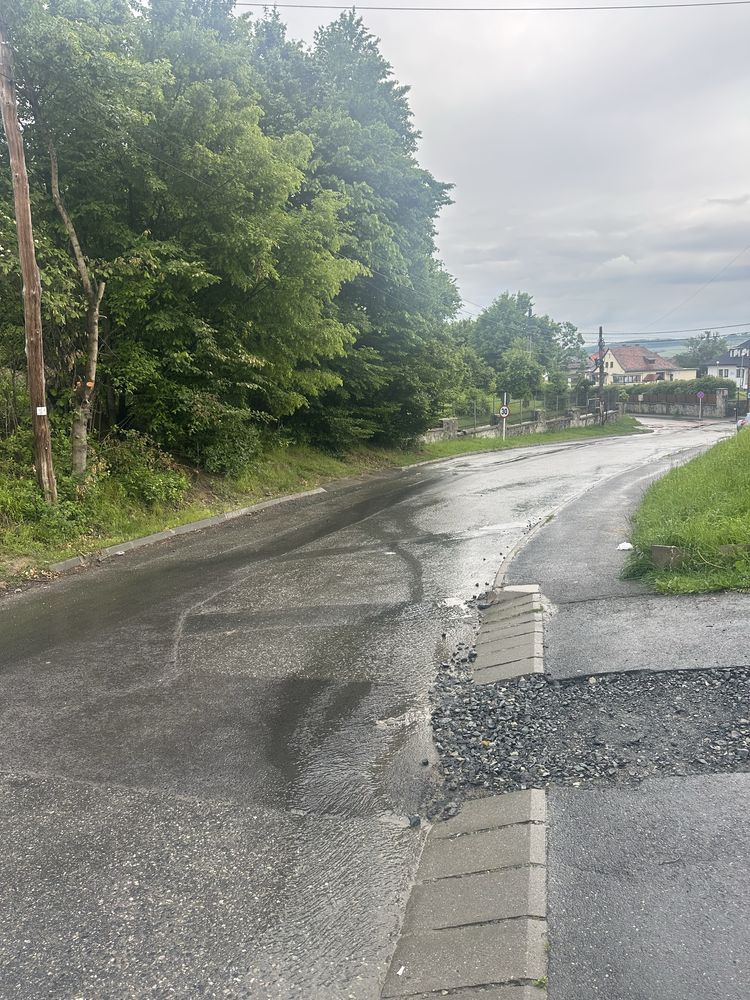 Teren 500 mp intavilan utilitati