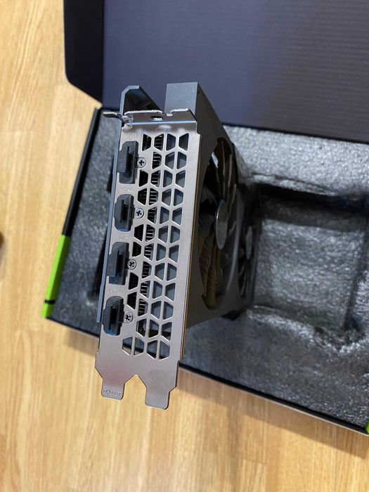 Placă video GeForce RTX 3060 Ti EAGLE OC 8G