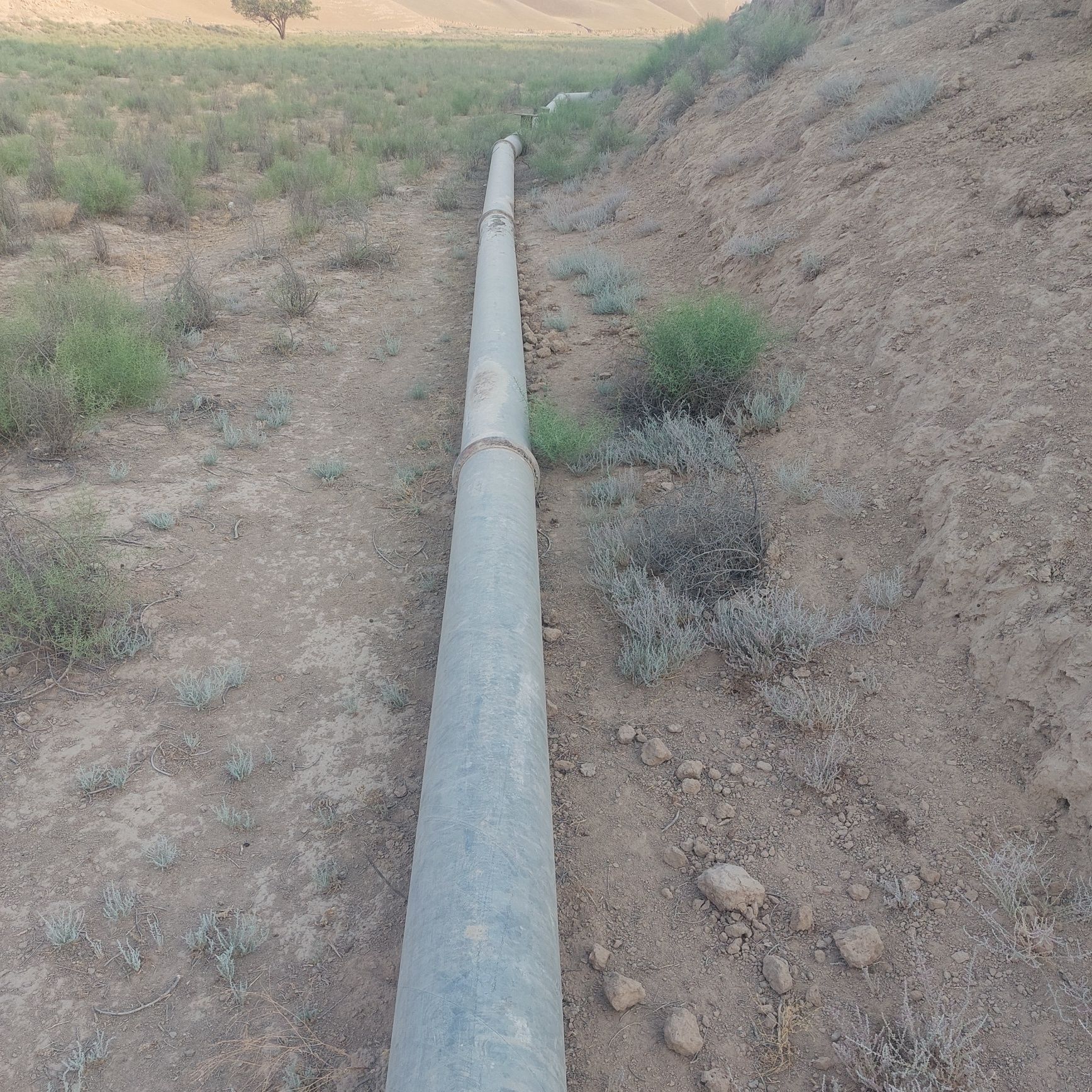 4 xil turdagi temir va avsiknavoy trubalar bor sifati yaxshi