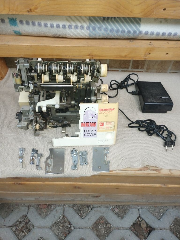 Bernina 2000DCE Made in Switzerland