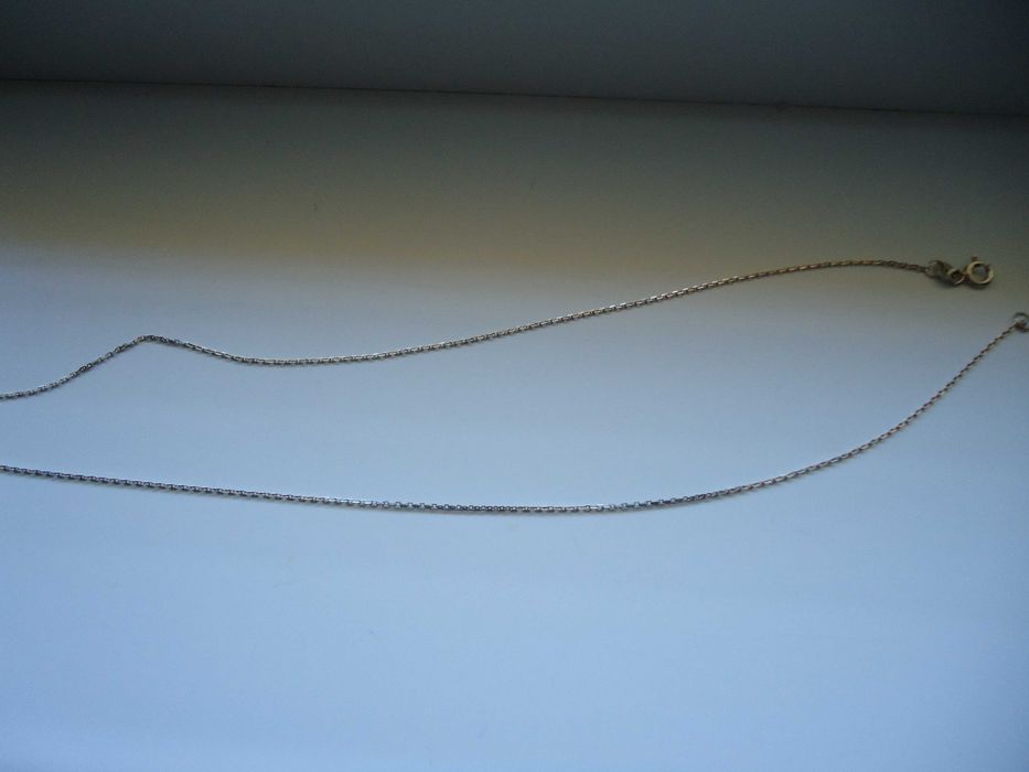 сребърна висулка , гривна