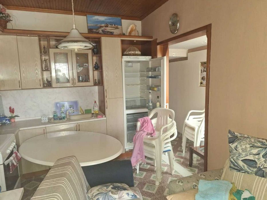 Къща на 300 метра от плажа - Аспровалта