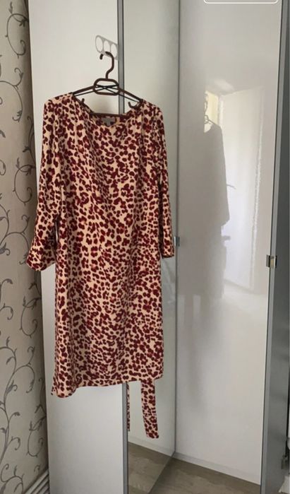 Rochie office in culorile toamnei cu croiala in A, marime 44, H&M