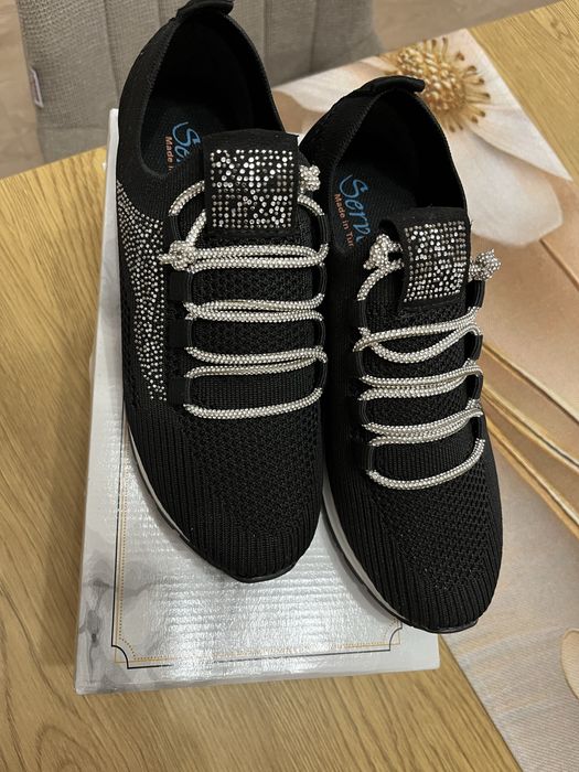 Дамски обувки нови