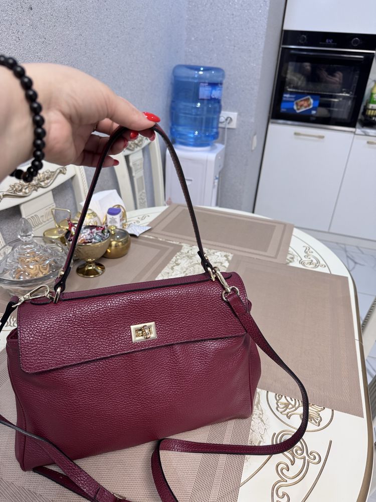 Продам сумку в идеальном состоянии