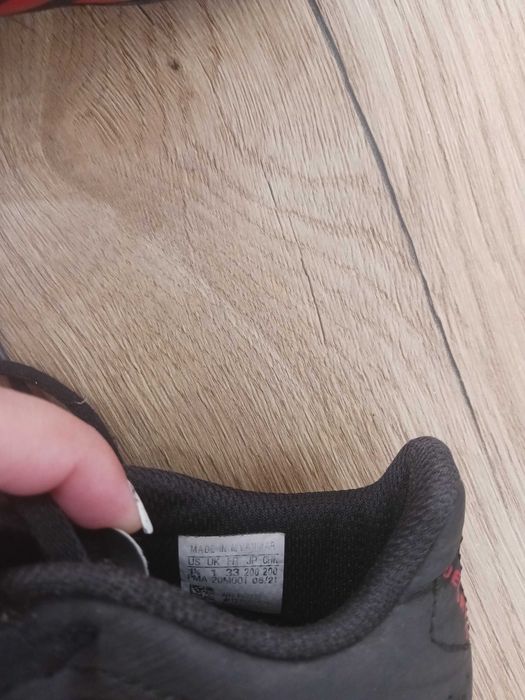 Оригинални детски футболни бутонки на Adidas deportivо