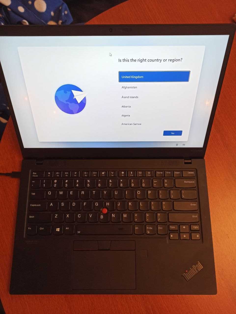 Lenovo Thinkpad X1 Carbon 7th, i5 8th Gen, 8GB RAM , 256GB NVMe