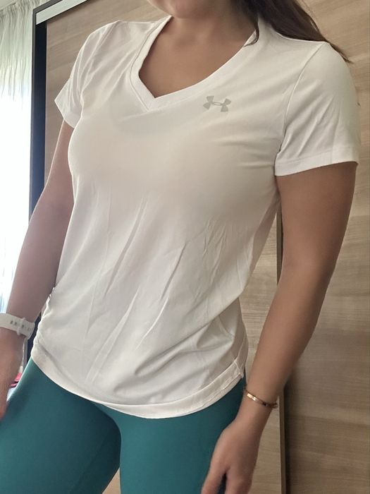 Тениска Under Armour за спорт бяла