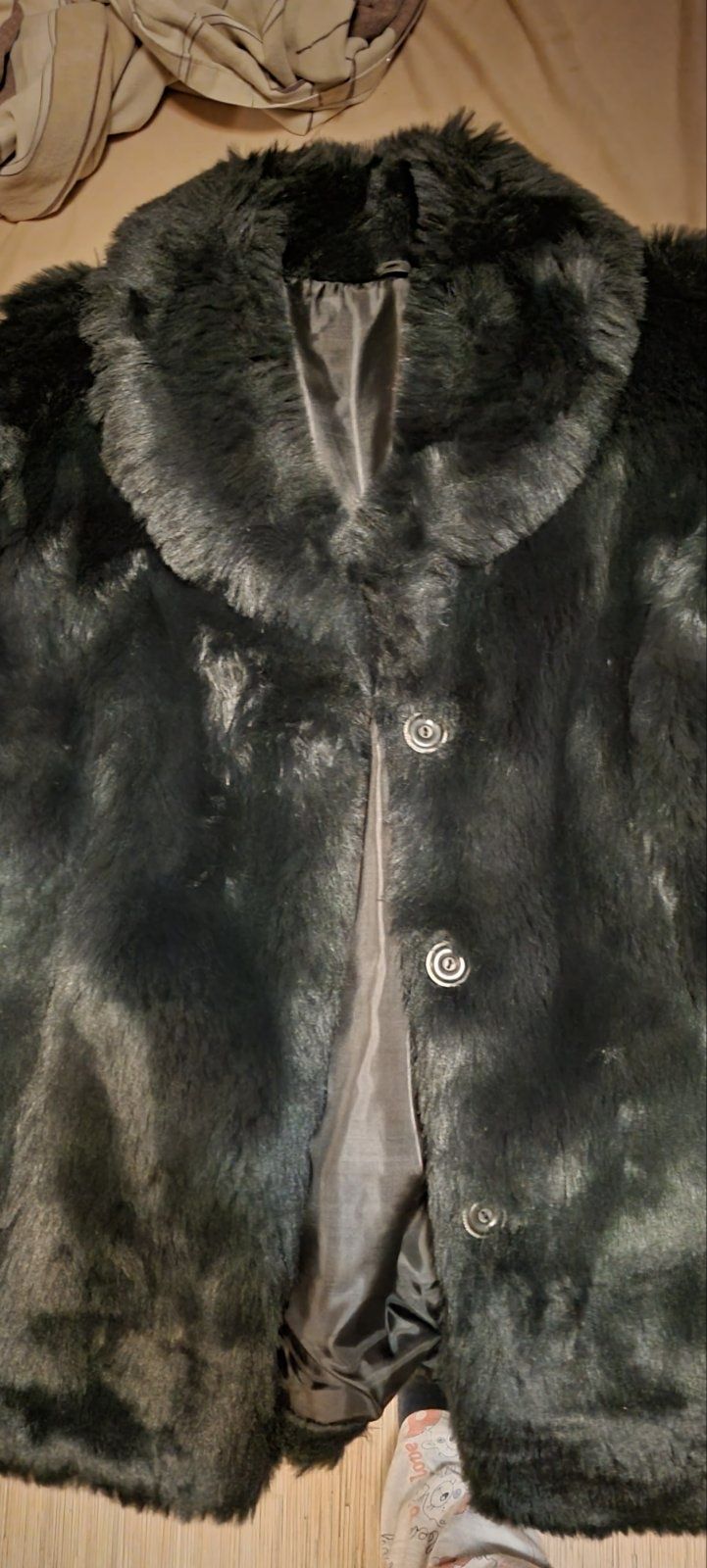 Пухено палто черно