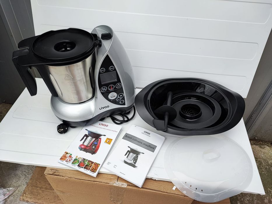 Robot de bucatarie Livoo all-in-one cu functie de gatit