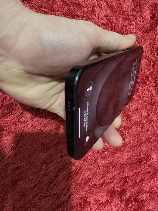 -Iphone 15, Black, 128Gb, 8Ram, bat: 90%, stare foarte buna, doar tele