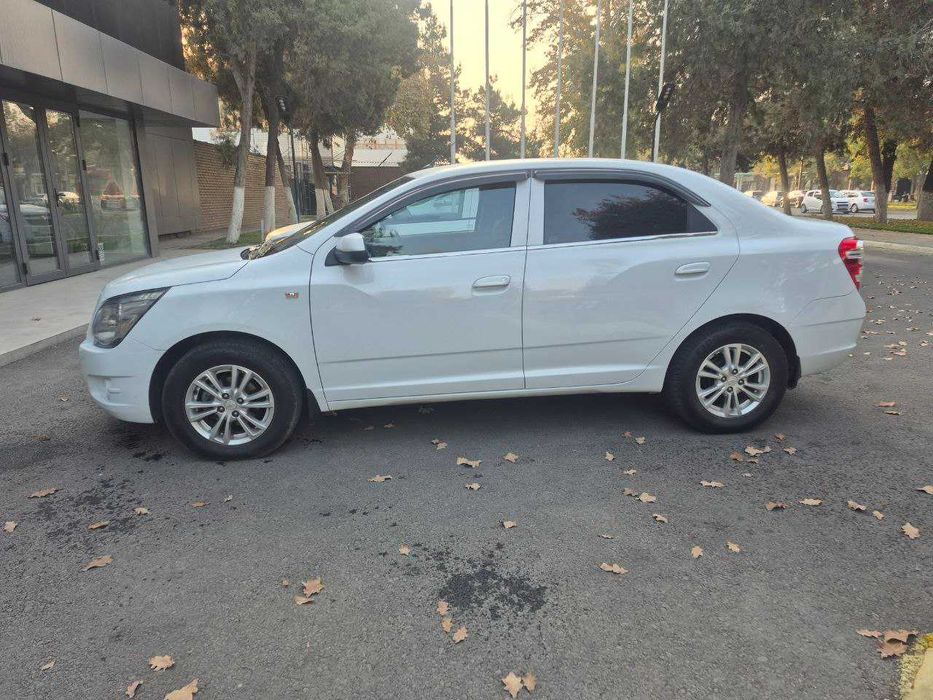 Продам Cobalt автомат 2022. Чистая.