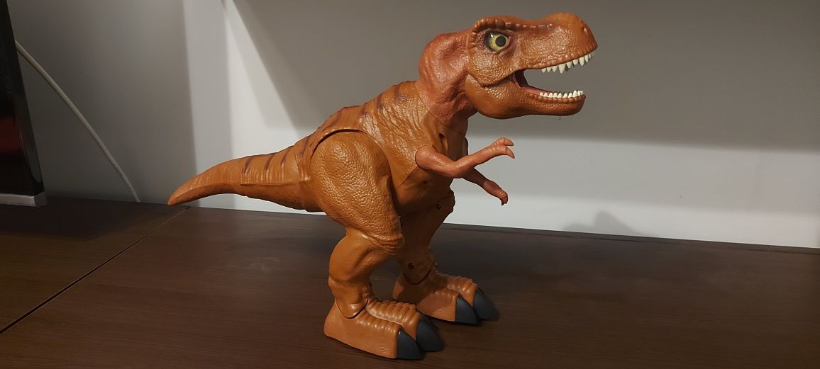 Dinozaur T-REX cu bateri