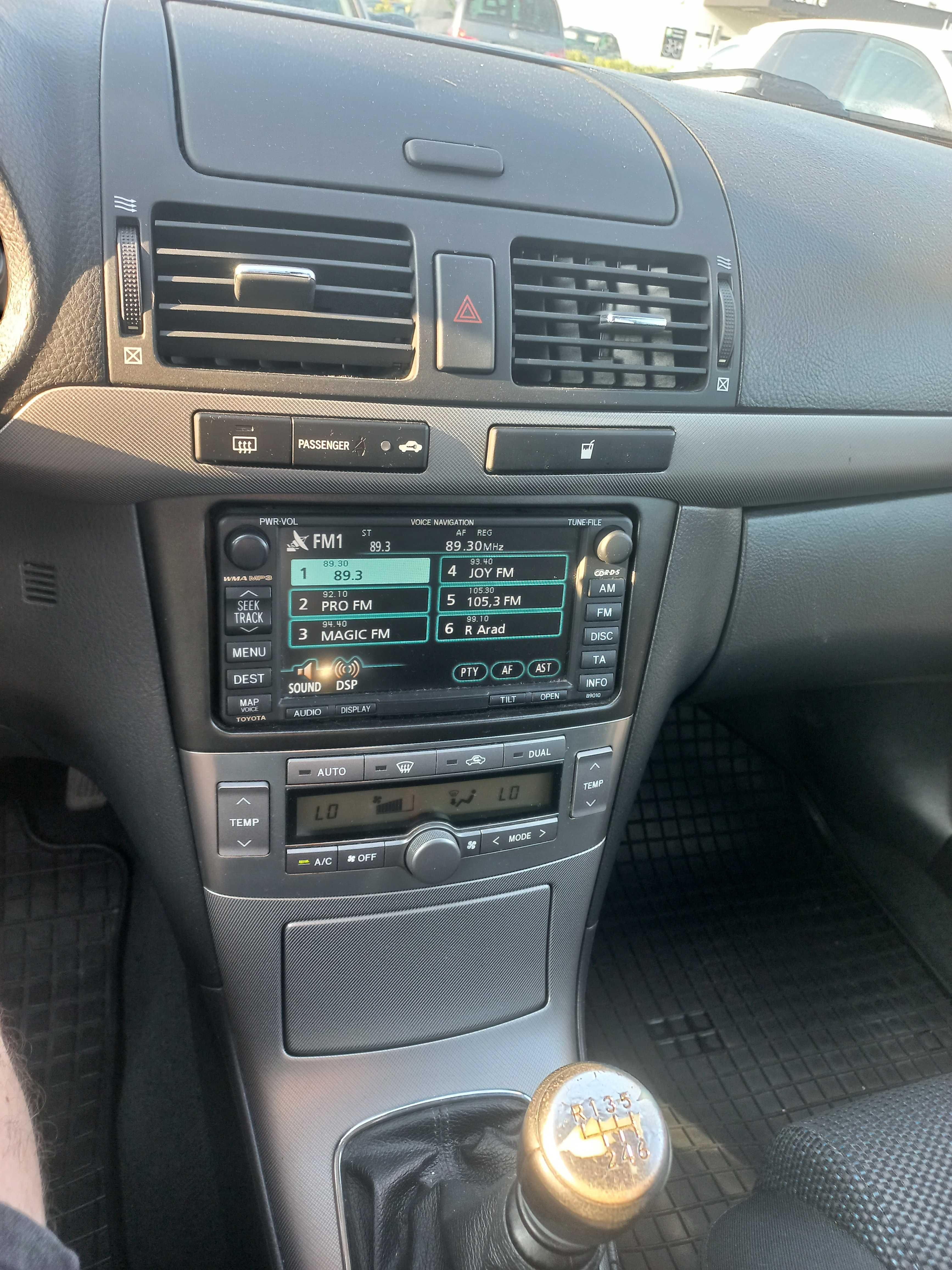 Toyota Avensis T25