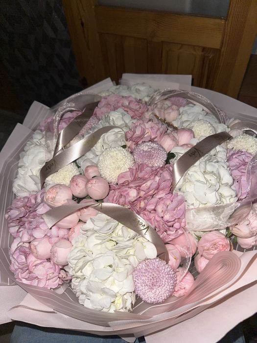 Цветы свежие куплен 55к отдам за 30К