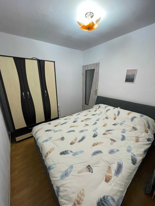 Apartament 38mp + 7mp balcon inchis, parcare, zona Vivo