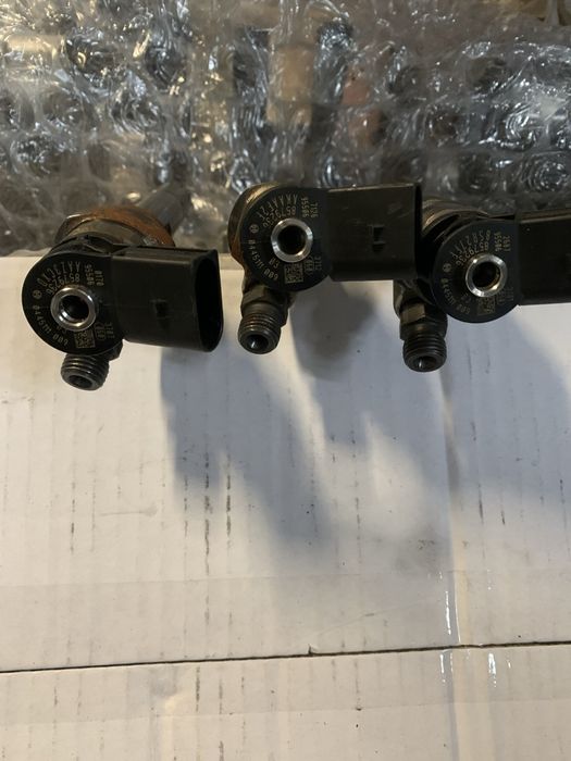 Дюзи за bmw 2.0 дизел b57