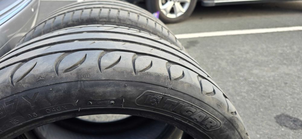 Гуми летни 245 40 R18