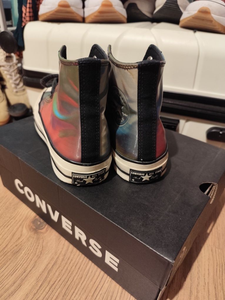 Кецове хамелеон Converse