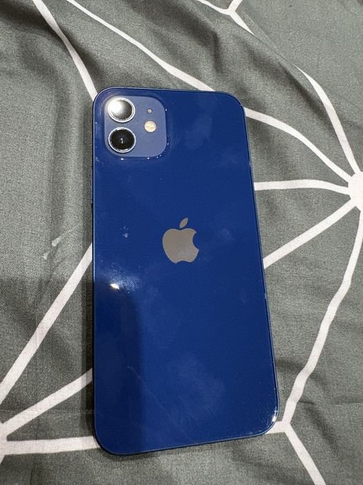 Iphone 12 Albastru inchis