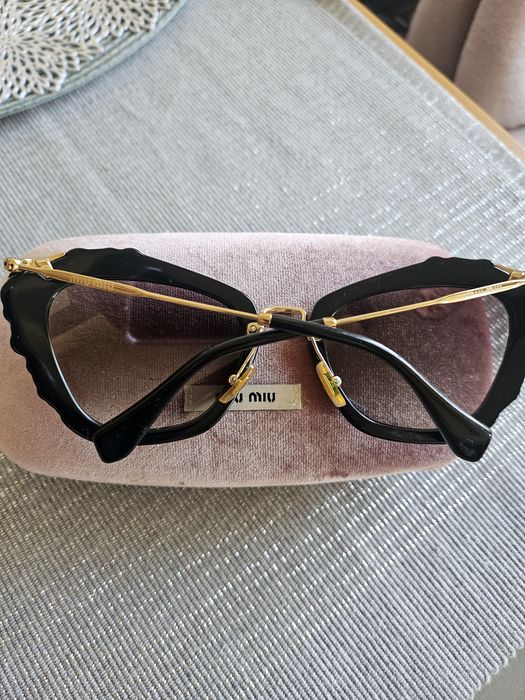 Miu Miu слънчеви очила