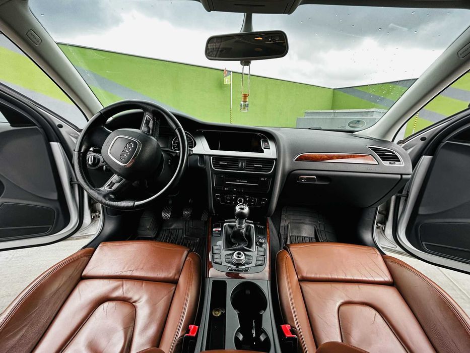 URGENT! Vând Audi A4 2.0 TDI 170CP!