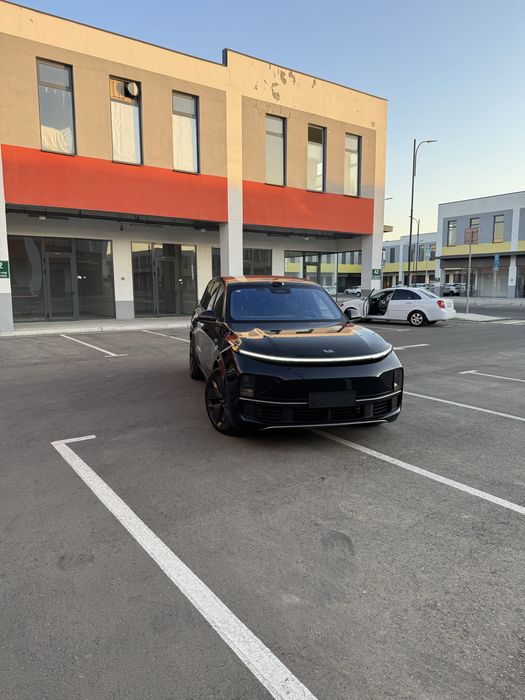 Lixiang L9 Ultra  Restyling 2025 Qoraga Apelsin 26 model