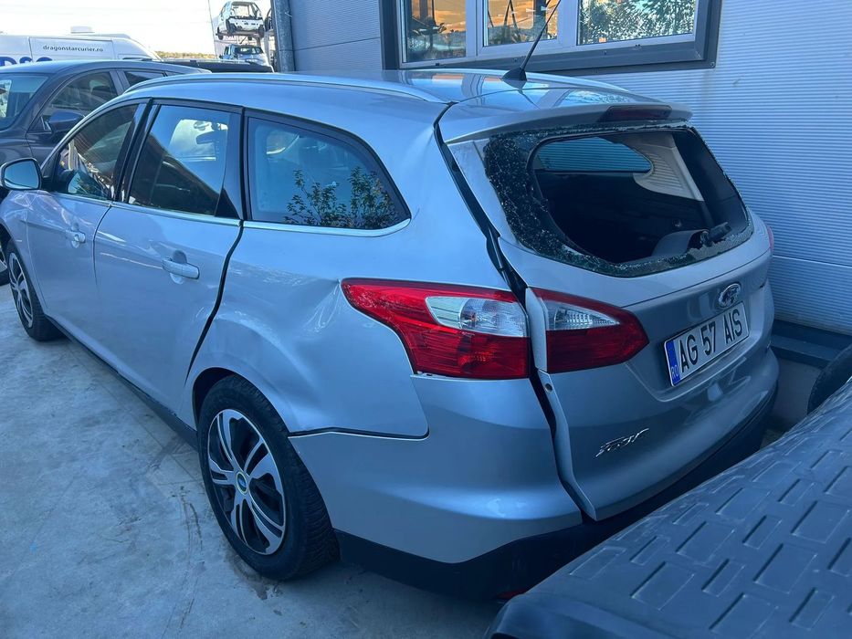 Motor ford focus 3 e5 1.6 105 cp cod NGDB