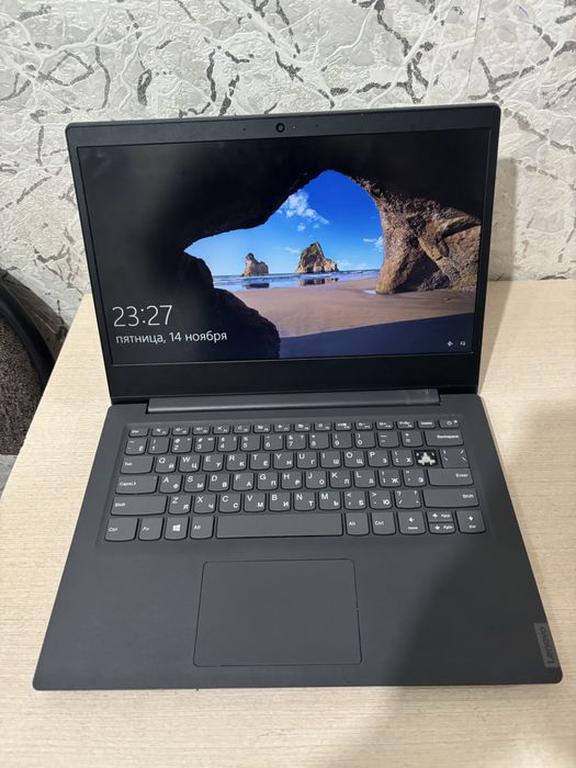 Продам ноутбук Lenova