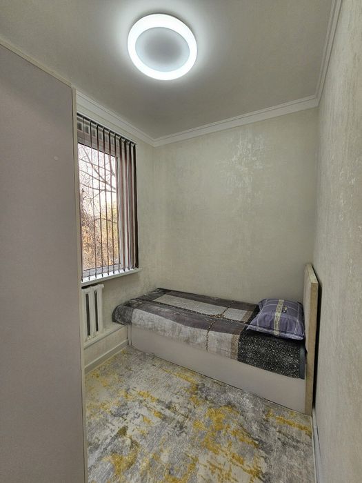 Чилонзор 3 орентир метро Новза 2*3/3/4   балкон 1.5×3  евро ремонт