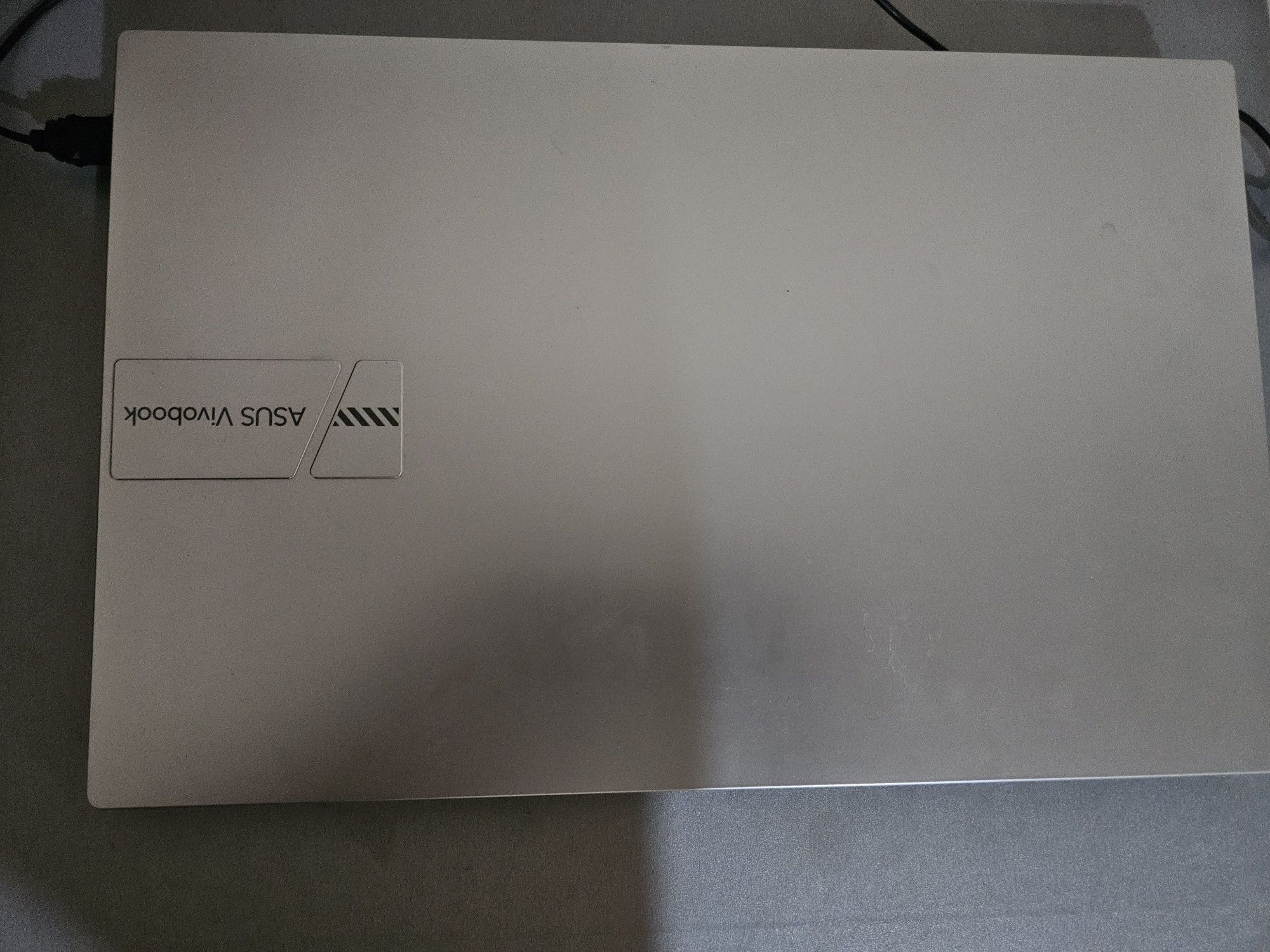 Asus Vivobook 16/512