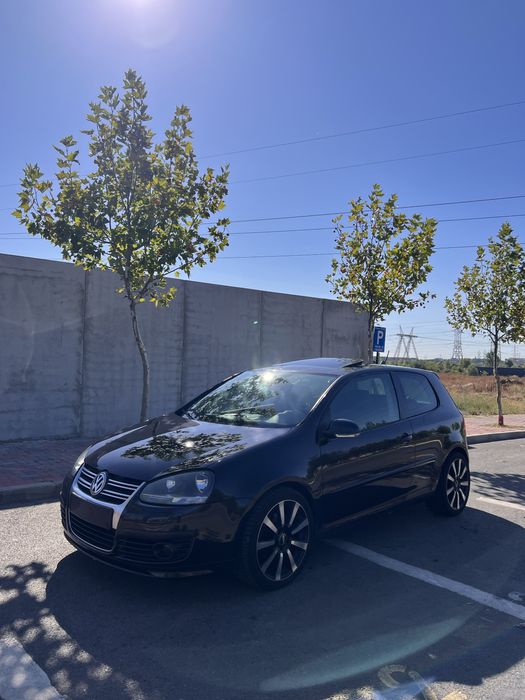 Dezmembrez Golf5 GT 2.0 TDi