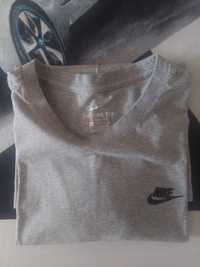 Tricou nike gri nou